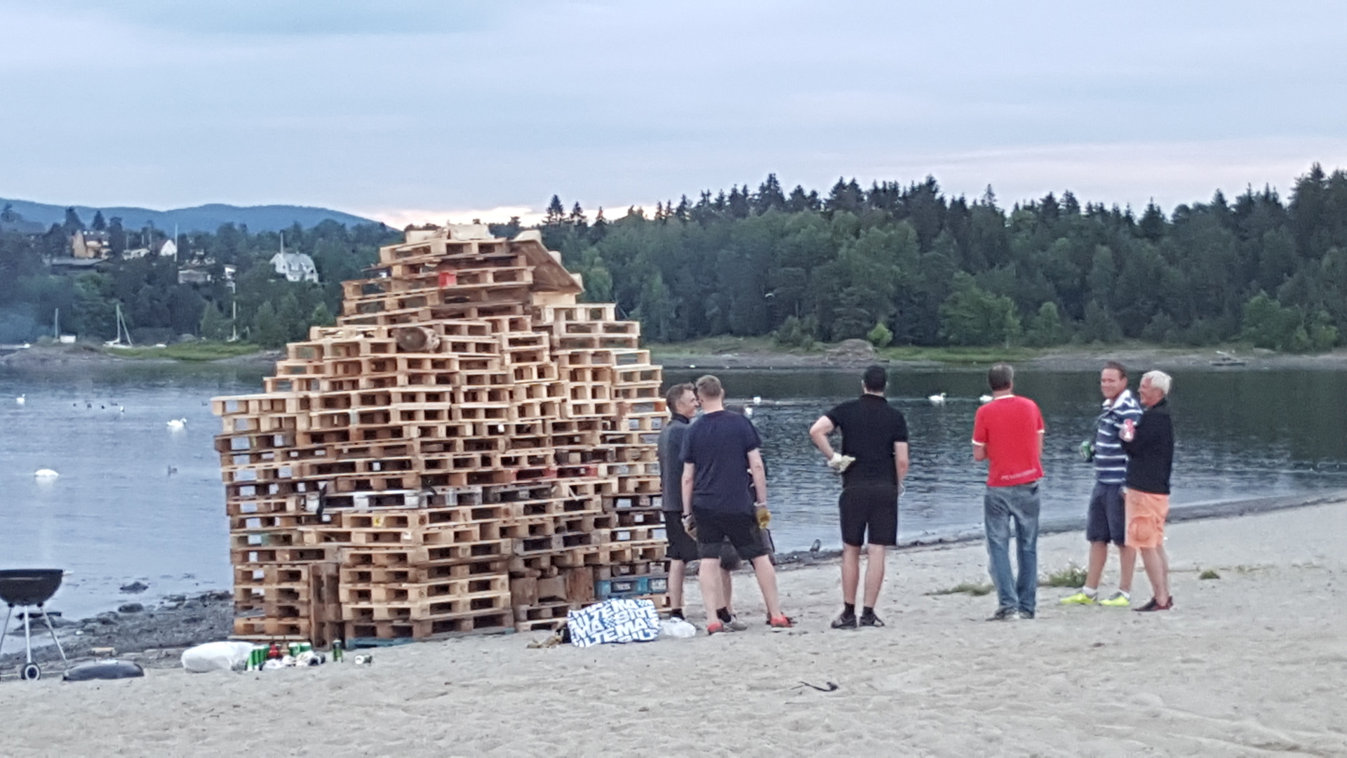 Kommunal tvangsvarme – hvem tjener på det?